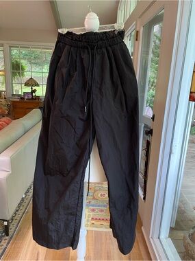 Women's Black Wide-Leg Drawstring Track Pants